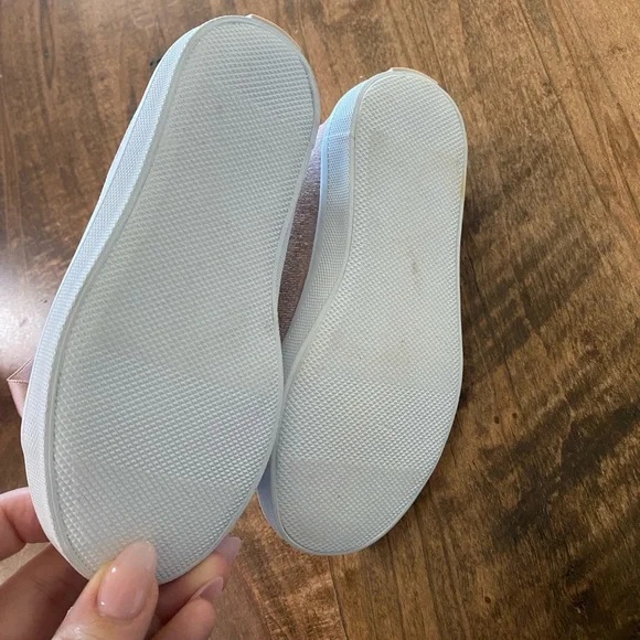 Janie And Jack Pink Velvet Sneakers - Size 9 - Picture 3 of 5